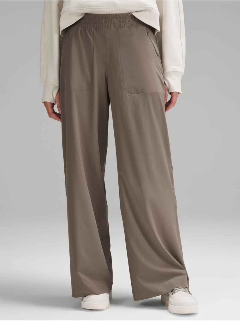 Lululemon Swift Mid-Rise Wide-Leg Pants